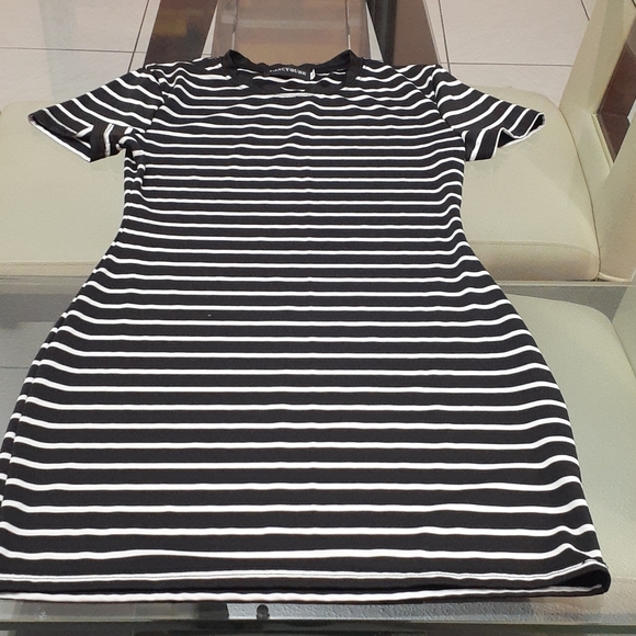 Dresses and jacket set 5 pieces - Picture 12 of 15